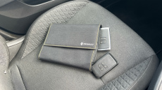 Renault Clio 1.0 TCe 100 Iconic 5dr Petrol Hatchback